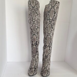 Size:10 Over-the-Knee 3.25” Heel- Snake Print Boots in Gray